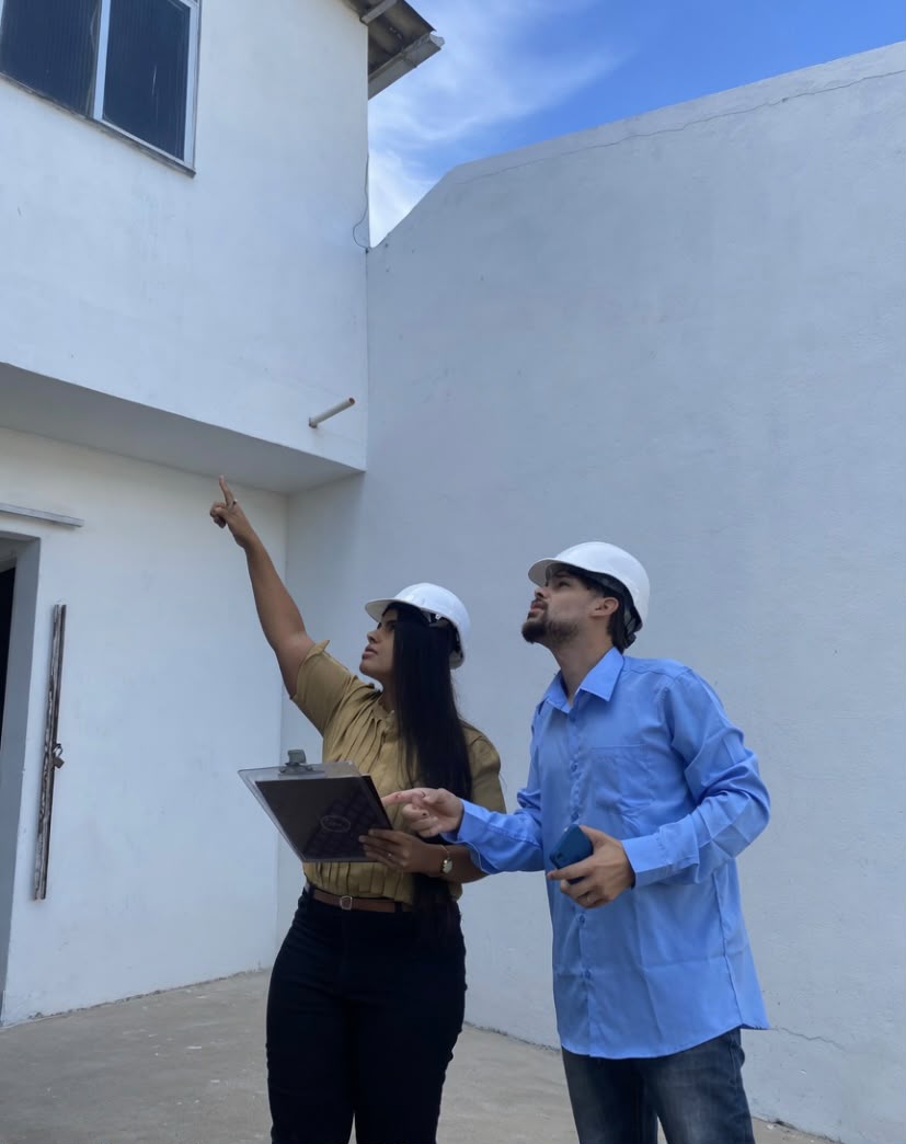 Vistoria técnica na fachada externa da igreja
